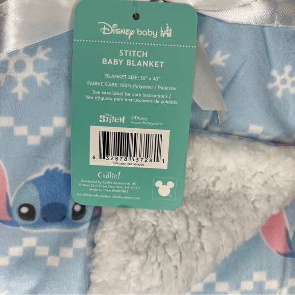 NEW Disney Christmas Stitch Baby Blanket - Picture 4 of 4